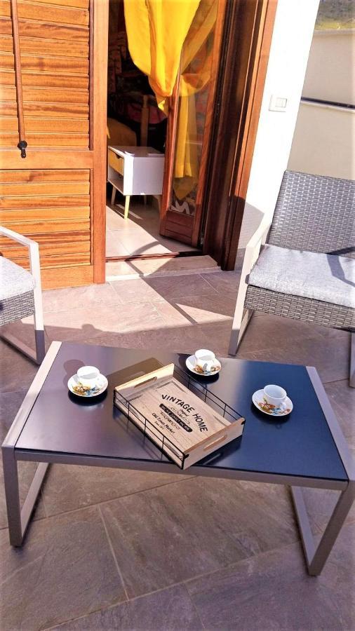 Pozzo Antico Apartments 산비토로카포 외부 사진