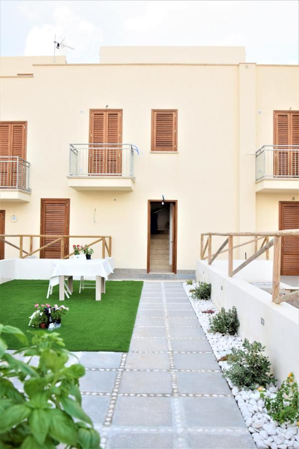 Pozzo Antico Apartments 산비토로카포 외부 사진